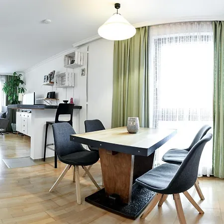 Ferienwohnung In Der Sonnenstadt Lienz Exterior photo