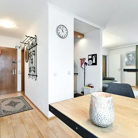 Ferienwohnung In Der Sonnenstadt Lienz Exterior photo